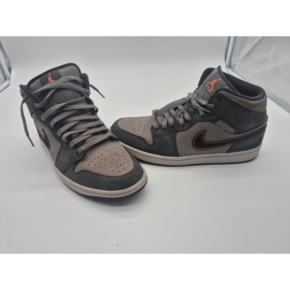Nike Air Jordan 1 Mid SE 'Night Stadium' Men's Size 10.5 EUC FQ8338-017 - Picture 5 of 11